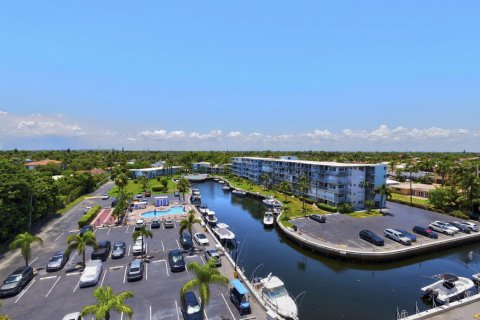 Copropriété à vendre à Deerfield Beach, Floride: 1 chambre, 65.03 m2 № 2276424 - photo 28