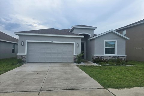House in Brooksville, Florida 4 bedrooms, 191.1 sq.m. № 2214009
