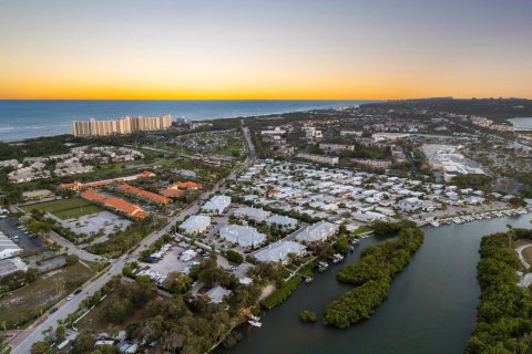 Copropriété à vendre à Jupiter, Floride: 2 chambres, 108.7 m2 № 2187607 - photo 22
