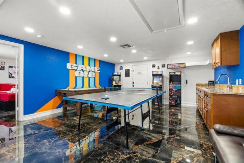 Casa en venta en Tampa, Florida, 5 dormitorios, 228.91 m2 № 2238998 - foto 12