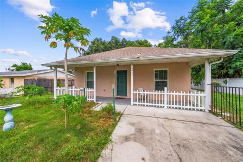 Villa ou maison à New Port Richey, Floride 2 chambres, 105.91 m2 № 2209636