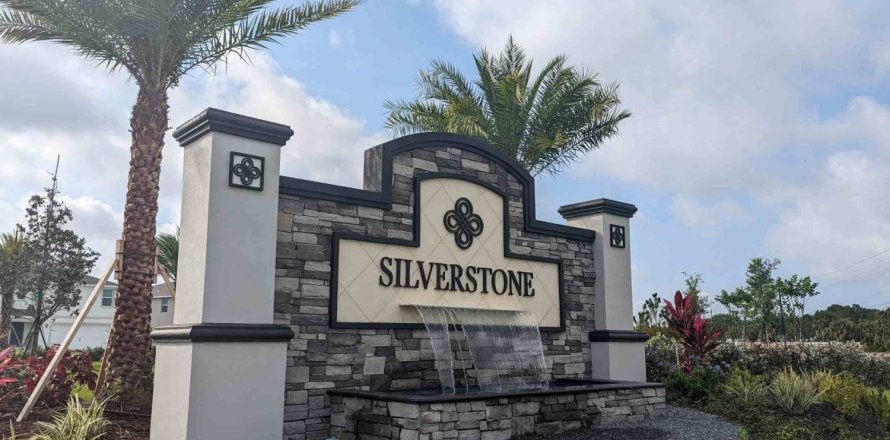 Silverstone North in Palmetto, Florida № 598308