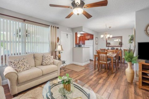 Condominio en venta en Boynton Beach, Florida, 2 dormitorios, 79.71 m2 № 2087777 - foto 10