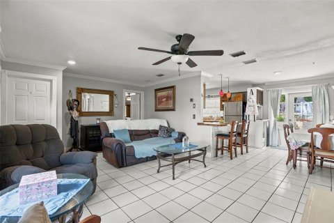 Villa ou maison à vendre à Apopka, Floride: 3 chambres, 119.57 m2 № 2431830 - photo 6