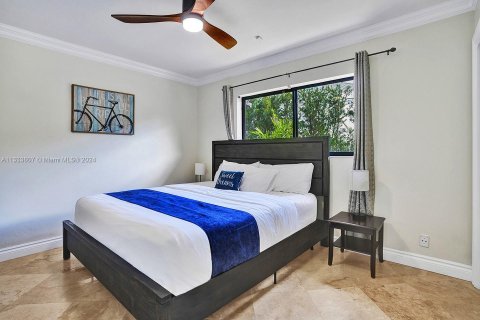 Снять в аренду виллу или дом в Холливуд, Флорида 5 спален, 260.13м2, № 1958480 - фото 29
