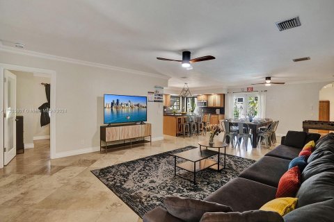 Снять в аренду виллу или дом в Холливуд, Флорида 5 спален, 260.13м2, № 1958480 - фото 13