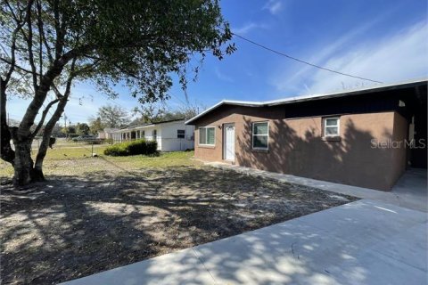 Villa ou maison à louer à Orlando, Floride: 5 chambres, 161.37 m2 № 1555652 - photo 15