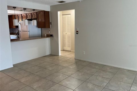 Condominio en alquiler en Altamonte Springs, Florida, 2 dormitorios, 100.52 m2 № 1912013 - foto 13