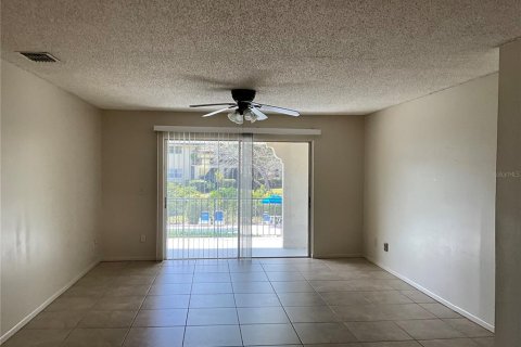 Condominio en alquiler en Altamonte Springs, Florida, 2 dormitorios, 100.52 m2 № 1912013 - foto 6