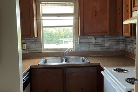 Condominio en alquiler en Altamonte Springs, Florida, 2 dormitorios, 100.52 m2 № 1912013 - foto 4