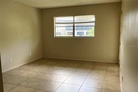 Condominio en alquiler en Altamonte Springs, Florida, 2 dormitorios, 100.52 m2 № 1912013 - foto 17
