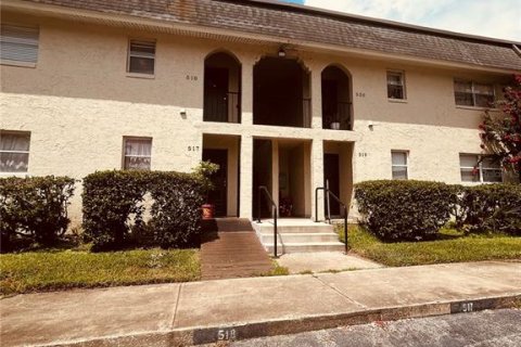 Condominio en alquiler en Altamonte Springs, Florida, 2 dormitorios, 100.52 m2 № 1912013 - foto 1