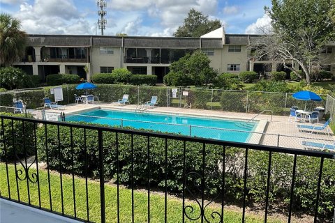 Condominio en alquiler en Altamonte Springs, Florida, 2 dormitorios, 100.52 m2 № 1912013 - foto 9