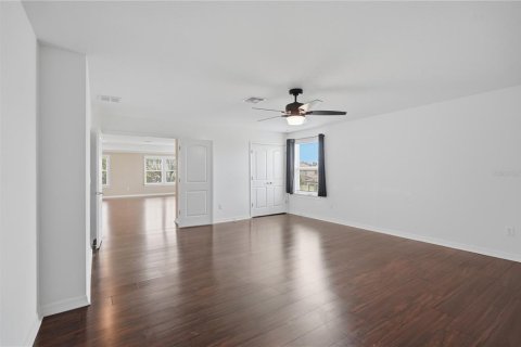 Villa ou maison à louer à Seffner, Floride: 5 chambres, 444.35 m2 № 2408369 - photo 20