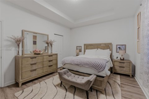 Touwnhouse à vendre à Miami, Floride: 3 chambres, 142.98 m2 № 2173205 - photo 22