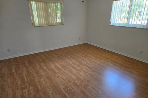 Casa en venta en Tamarac, Florida, 3 dormitorios, 152.45 m2 № 2085076 - foto 9