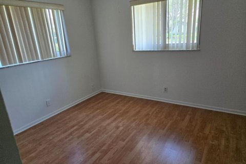 Casa en venta en Tamarac, Florida, 3 dormitorios, 152.45 m2 № 2085076 - foto 6