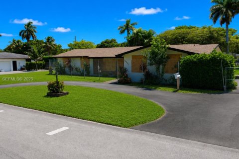 Casa en venta en Palmetto Bay, Florida, 4 dormitorios, 195.28 m2 № 2172876 - foto 19