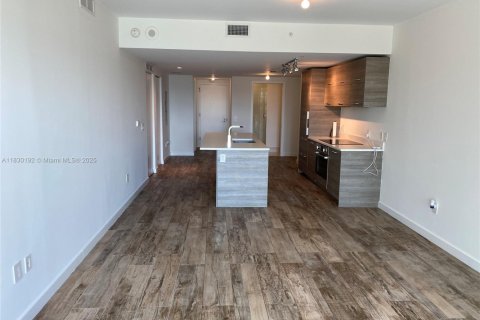 Купить кондоминиум в Майами, Флорида 2 спальни, 109.16м2, № 1807696 - фото 2