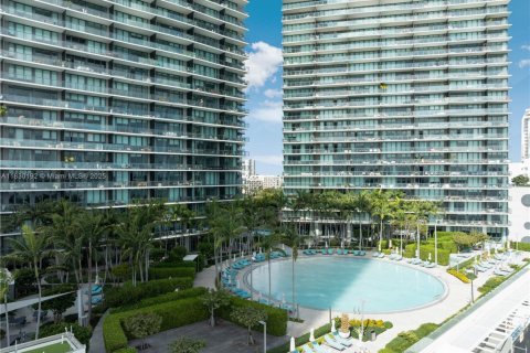 Condo in Miami, Florida, 2 bedrooms № 1807696 - photo 27