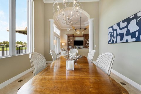 Villa ou maison à vendre à Palm Beach Gardens, Floride: 4 chambres, 334.45 m2 № 2387040 - photo 17