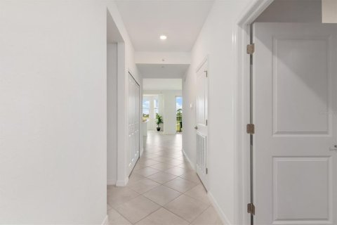 Condo in Venice, Florida, 2 bedrooms in WELLEN PARK  № 2305073 - photo 3