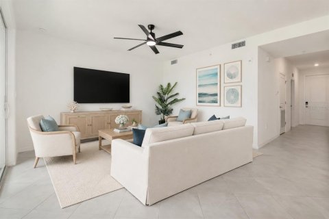Condo in Venice, Florida, 2 bedrooms in WELLEN PARK  № 2305073 - photo 6