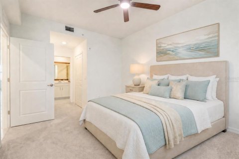 Condo in Venice, Florida, 2 bedrooms in WELLEN PARK  № 2305073 - photo 19