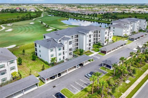 Condo in Venice, Florida, 2 bedrooms in WELLEN PARK  № 2305073 - photo 30