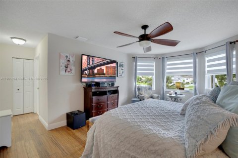 Купить виллу или дом в Пемброк-Пайнс, Флорида 3 спальни, 196.3м2, № 1954281 - фото 23