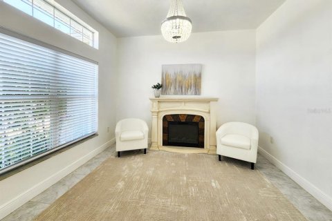 House in Lakeland, Florida 4 bedrooms, 223.52 sq.m. № 1616483 - photo 12