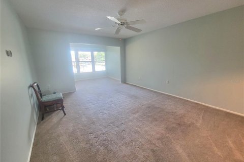 Condo in Dunedin, Florida, 2 bedrooms  № 1913566 - photo 10