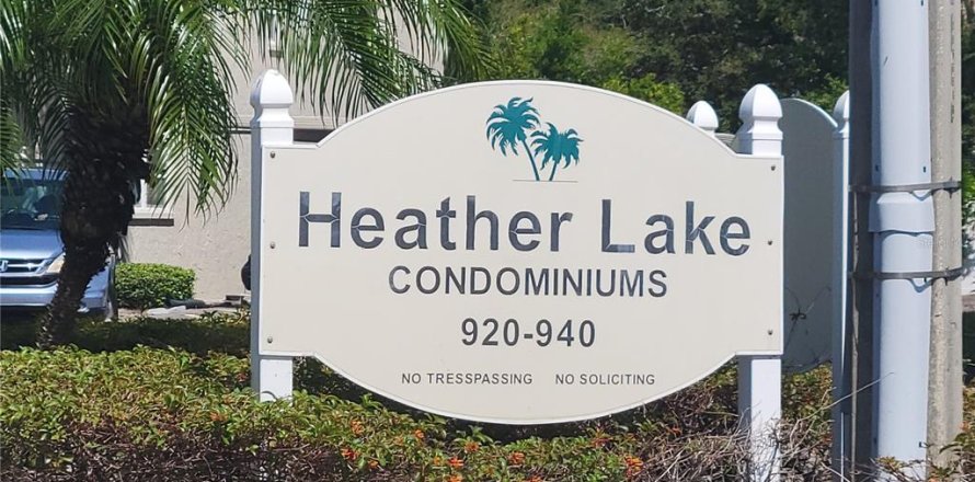 Condominio en Dunedin, Florida, 2 dormitorios № 1913566