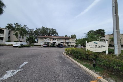 Condo in Dunedin, Florida, 2 bedrooms  № 1913566 - photo 3