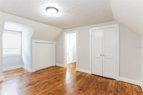 House in Jacksonville, Florida 4 bedrooms, 227.42 sq.m. № 1813489 - photo 12