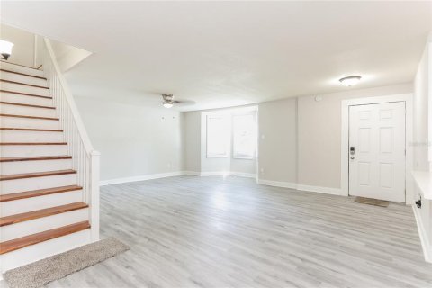 House in Jacksonville, Florida 4 bedrooms, 227.42 sq.m. № 1813489 - photo 4