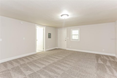 House in Jacksonville, Florida 4 bedrooms, 227.42 sq.m. № 1813489 - photo 10