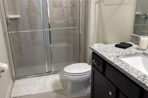 Touwnhouse à vendre à Clermont, Floride: 5 chambres, 210.8 m2 № 2404842 - photo 18