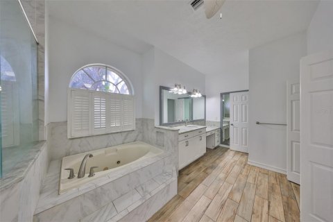 Villa ou maison à vendre à Valrico, Floride: 4 chambres, 301.47 m2 № 1825103 - photo 26