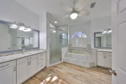 Villa ou maison à vendre à Valrico, Floride: 4 chambres, 301.47 m2 № 1825103 - photo 25