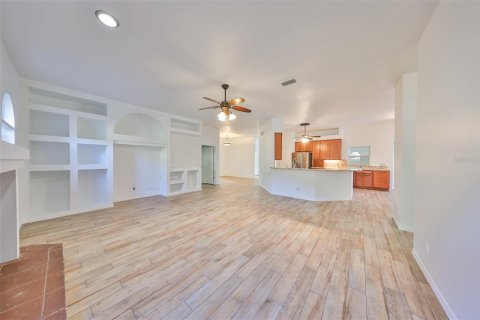 Villa ou maison à vendre à Valrico, Floride: 4 chambres, 301.47 m2 № 1825103 - photo 6