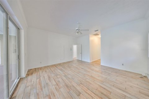 Villa ou maison à vendre à Valrico, Floride: 4 chambres, 301.47 m2 № 1825103 - photo 23