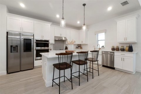 Villa ou maison à vendre à Minneola, Floride: 4 chambres, 295.15 m2 № 1822525 - photo 6