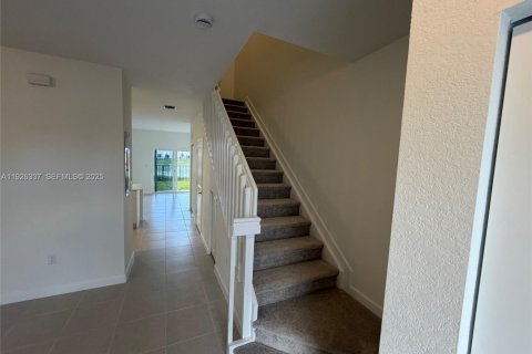 Touwnhouse à louer à Homestead, Floride: 3 chambres № 1984726 - photo 3