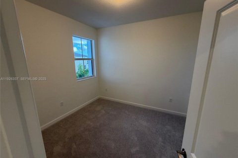 Touwnhouse à louer à Homestead, Floride: 3 chambres № 1984726 - photo 11