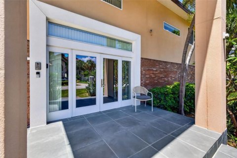 Casa en venta en Saint Petersburg, Florida, 4 dormitorios, 404.12 m2 № 2203912 - foto 7