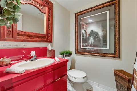 Condominio en venta en Coral Gables, Florida, 2 dormitorios, 140.28 m2 № 2000799 - foto 10