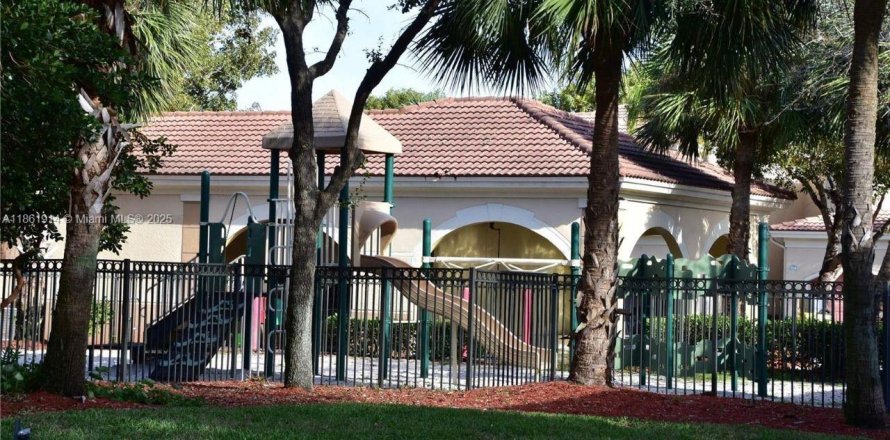 Condo à Miramar, Floride, 2 chambres № 1890199