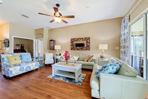 House in Leesburg, Florida 3 bedrooms, 246.19 sq.m. № 2236884 - photo 16