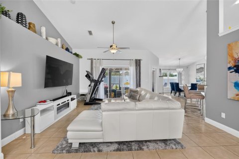 Villa ou maison à vendre à Ocala, Floride: 3 chambres, 186.27 m2 № 2202021 - photo 5